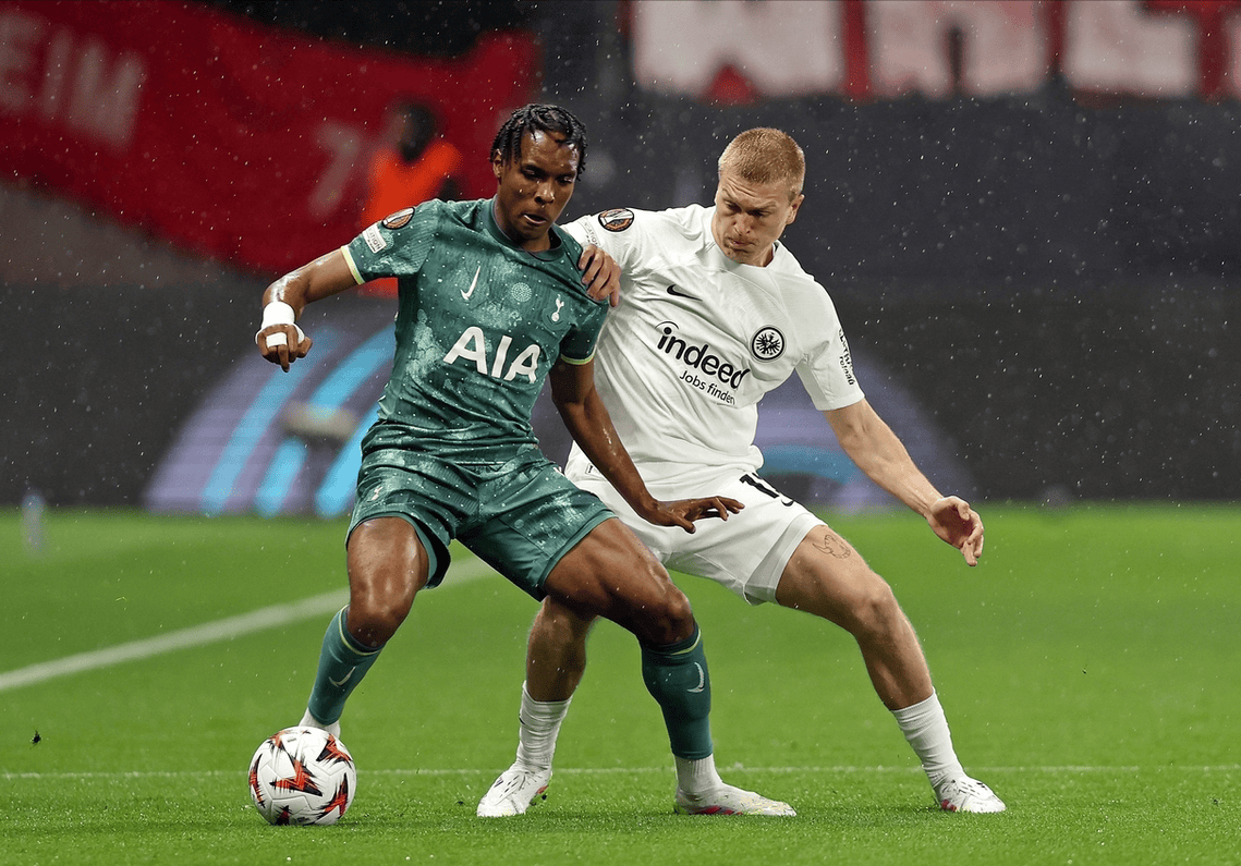 欧联刺激夜！索兰克一锤定音，1-0，热刺掀翻德甲劲旅，晋级四强