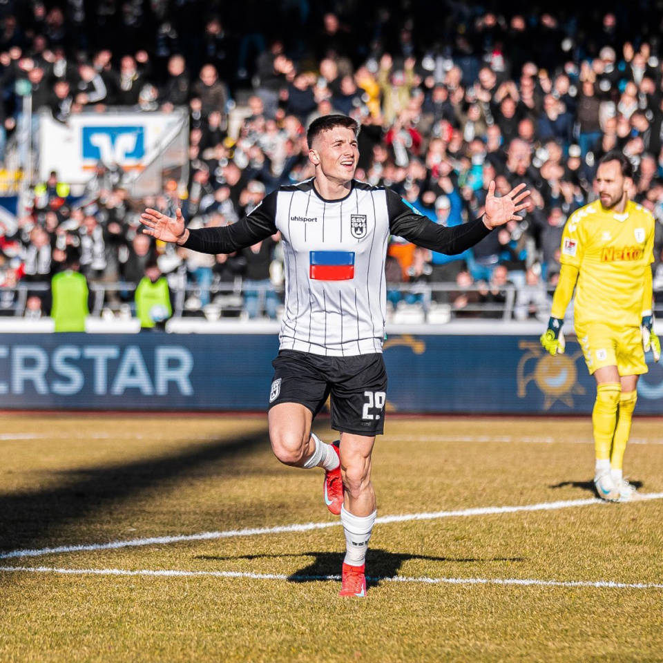 2-4！德乙劲爆剧情！3支升班球队无胜绩，前欧冠冠军连胜3场重返德甲